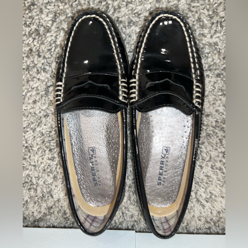 SPERRY Top Sider / EUC Black Patent Leather Penny Loafers / Womens 6M